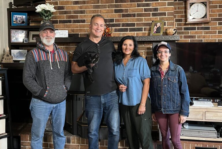 bridges for life team goes to Tennessee to reach souls