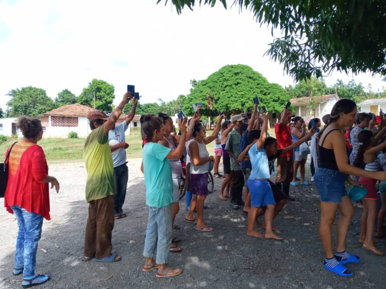 evangelical missions delivering bibles to youth