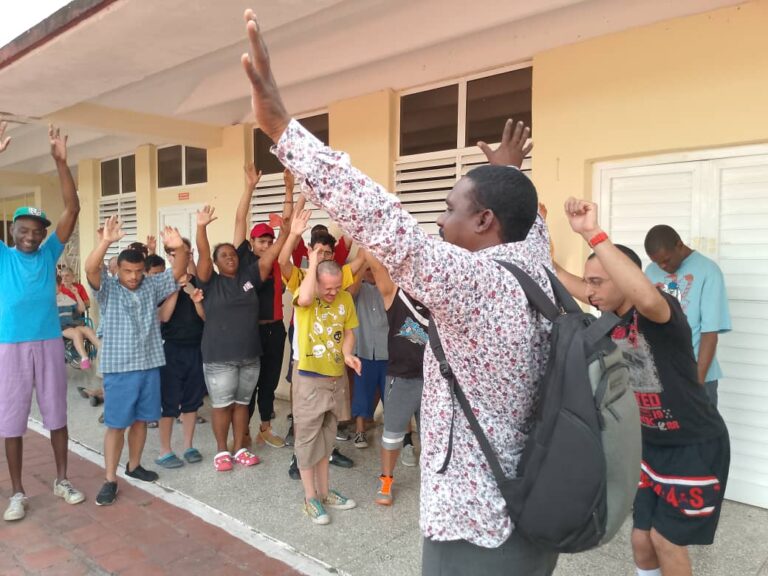 evangelical missions delivering bibles food and toys